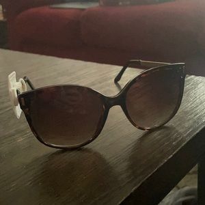 LAST CHANCE: NWT LC Sunglasses ☀️